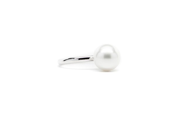 , White Gold Pearl Ring