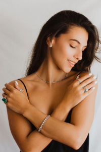 Accentuate Your Inner Goddess with Emeralds