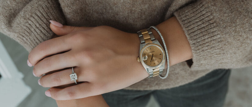 model with diamond ring