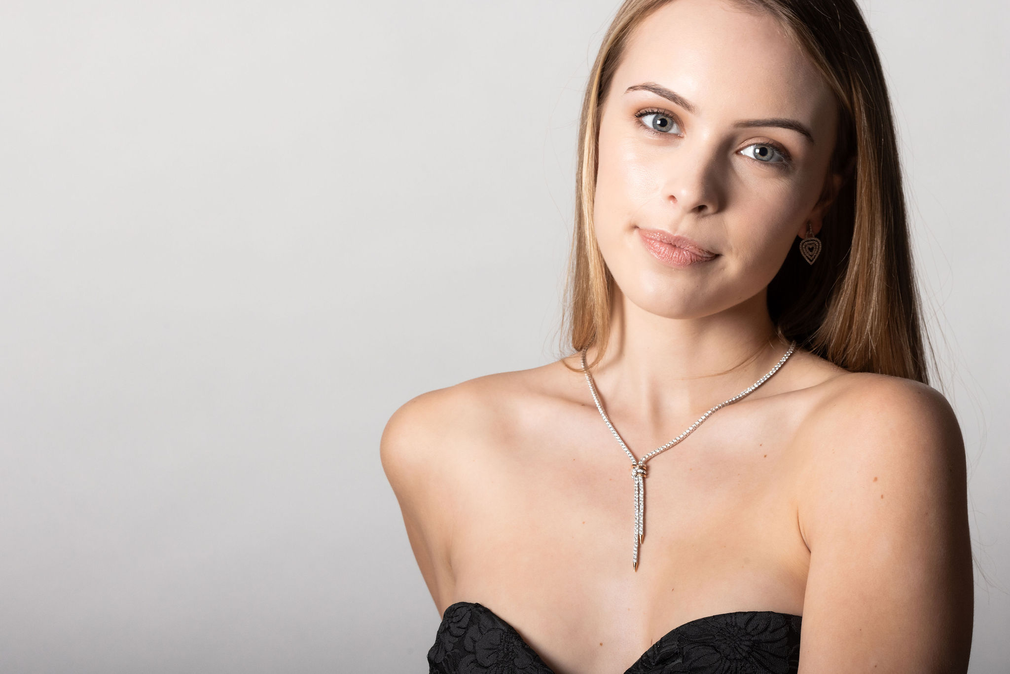 Miriams Jewelry Diamond Knot Necklace Miriams Jewelry